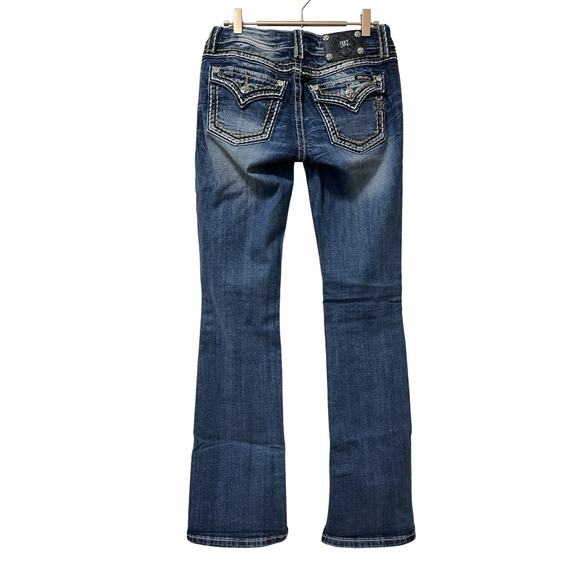 Miss Me Womens Mid Rise Bootcut Jeans Size 28 Blue Medium Wash Embroidered - Picture 1 of 8